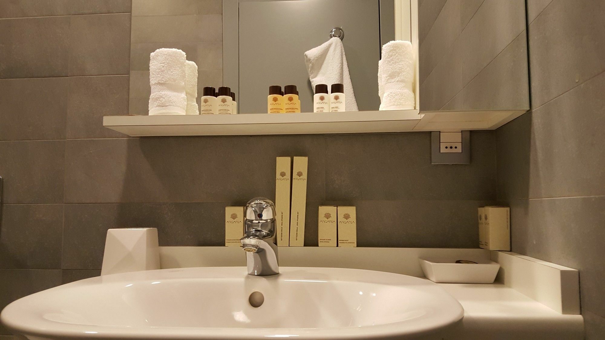 Bnbutler - Duomo Apartment - Galleria Unione 밀라노 외부 사진