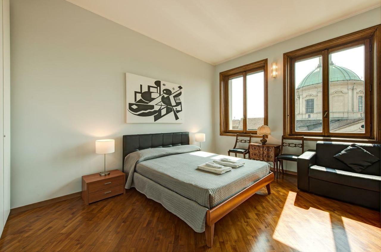 Bnbutler - Duomo Apartment - Galleria Unione 밀라노 외부 사진